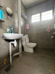 Blk 208 Bedok Town Centre (Bedok), HDB 3 Rooms #622738221